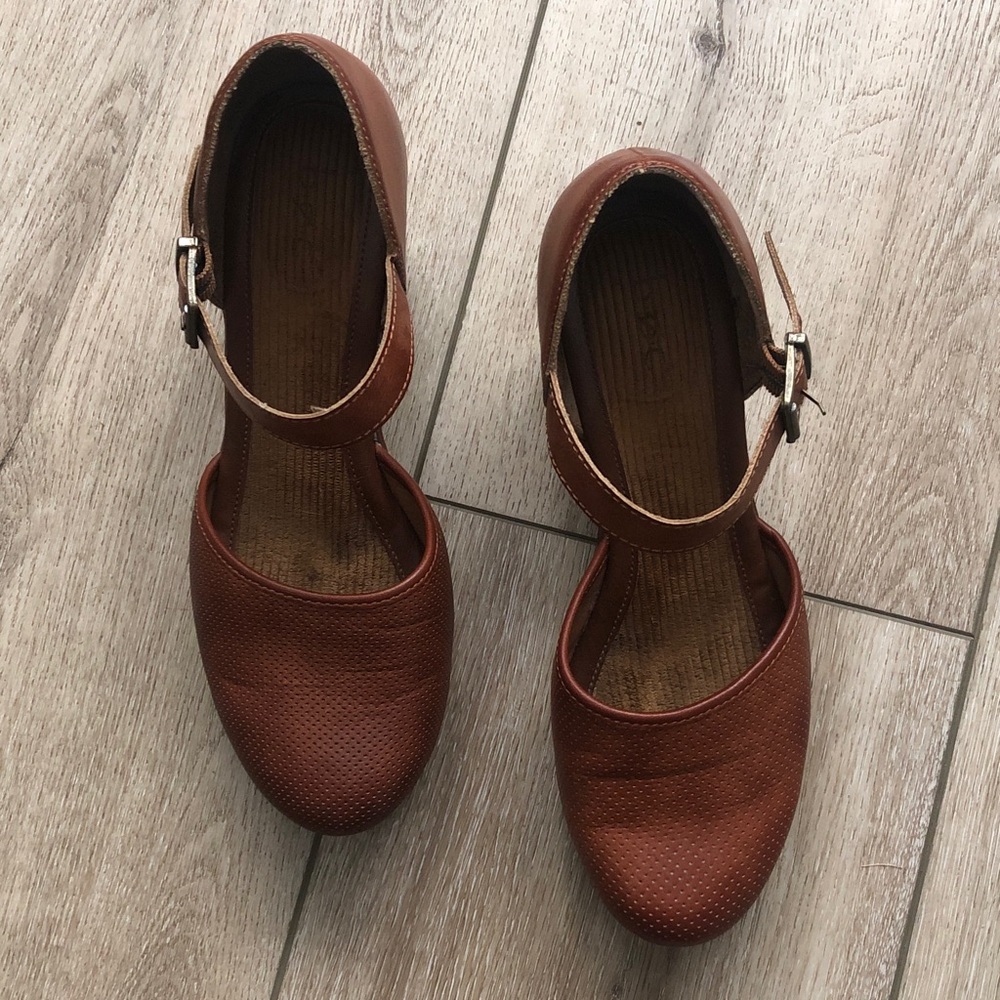 Born heels Elegant Brown Women's Shoes size 10 M